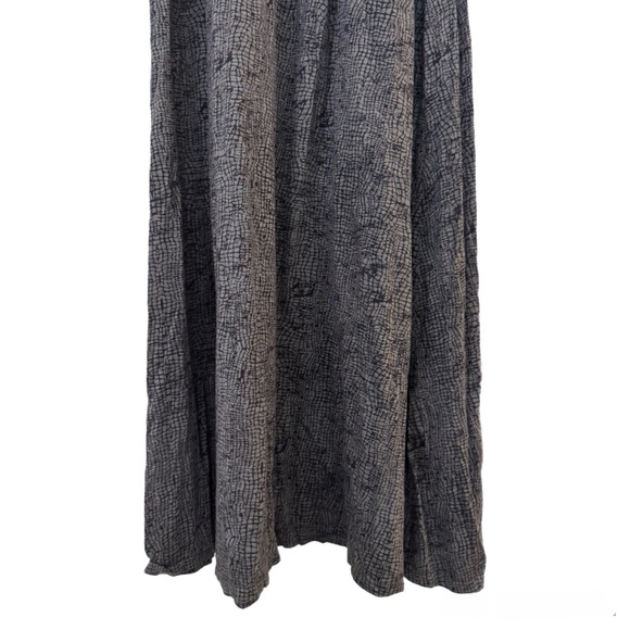 Soft Surroundings Carina Off-the-Shoulder Maxi Dress • Gray & Black Print Size M - Picture 5 of 9